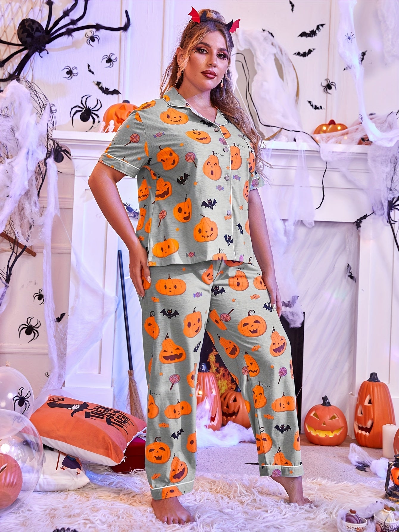 Over-Sized Halloween Pumpkin & Bat Print Pajama Set