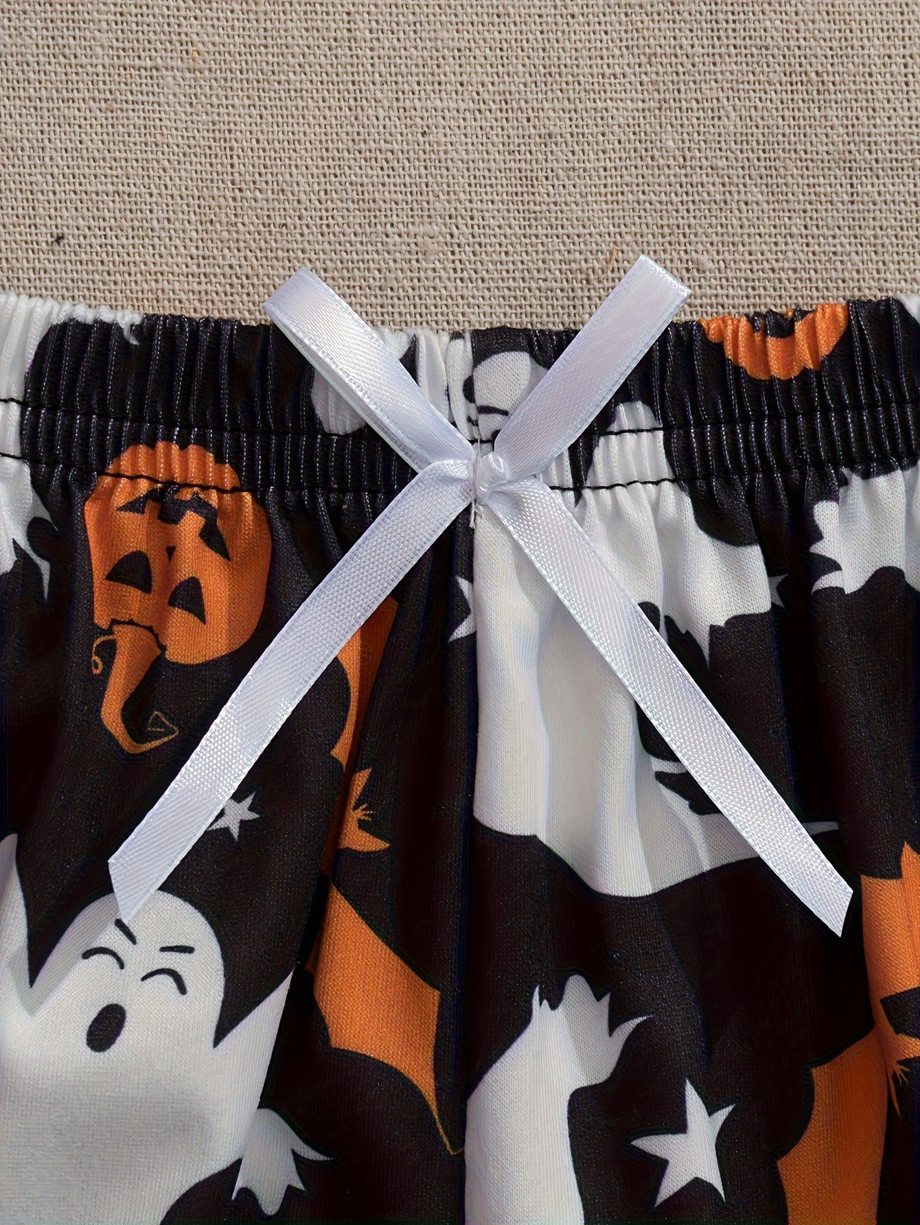 Women's Cartoon Ghost & Jack-O-Lantern Print Pajama Set