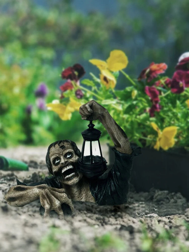 Zombie Carrying Lamp Ornament Garden Decoration